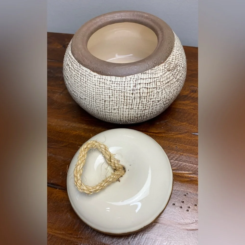 Ceramic Storage Jar with Pull Lid